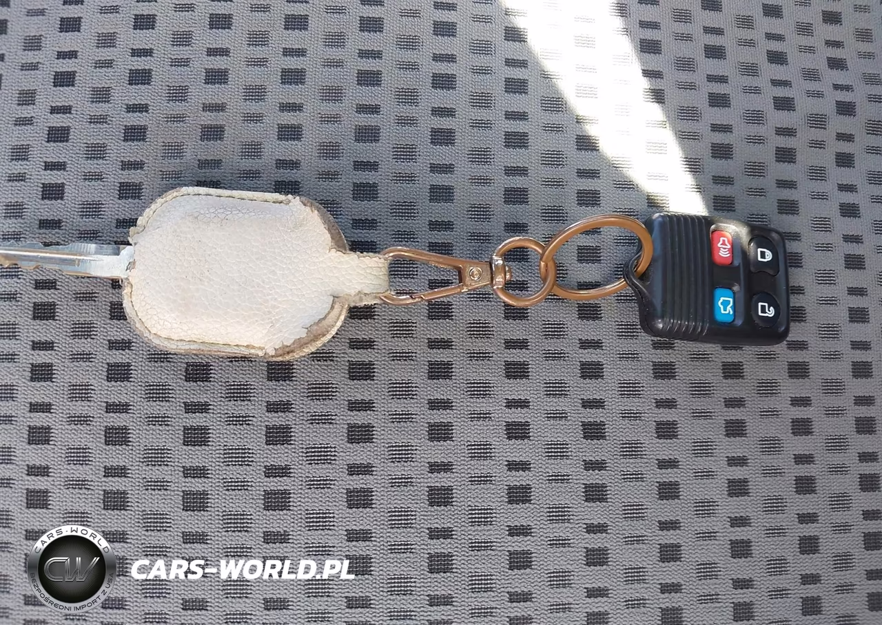 2006 Ford Focus Zxw VIN:1FAFP36N06W167660 - 11