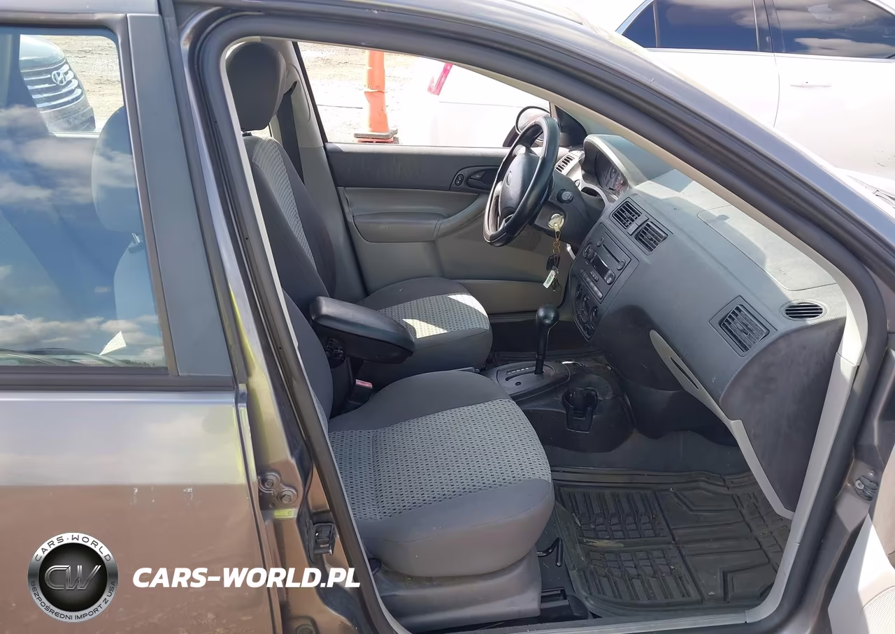 2006 Ford Focus Zxw VIN:1FAFP36N06W167660 - 5