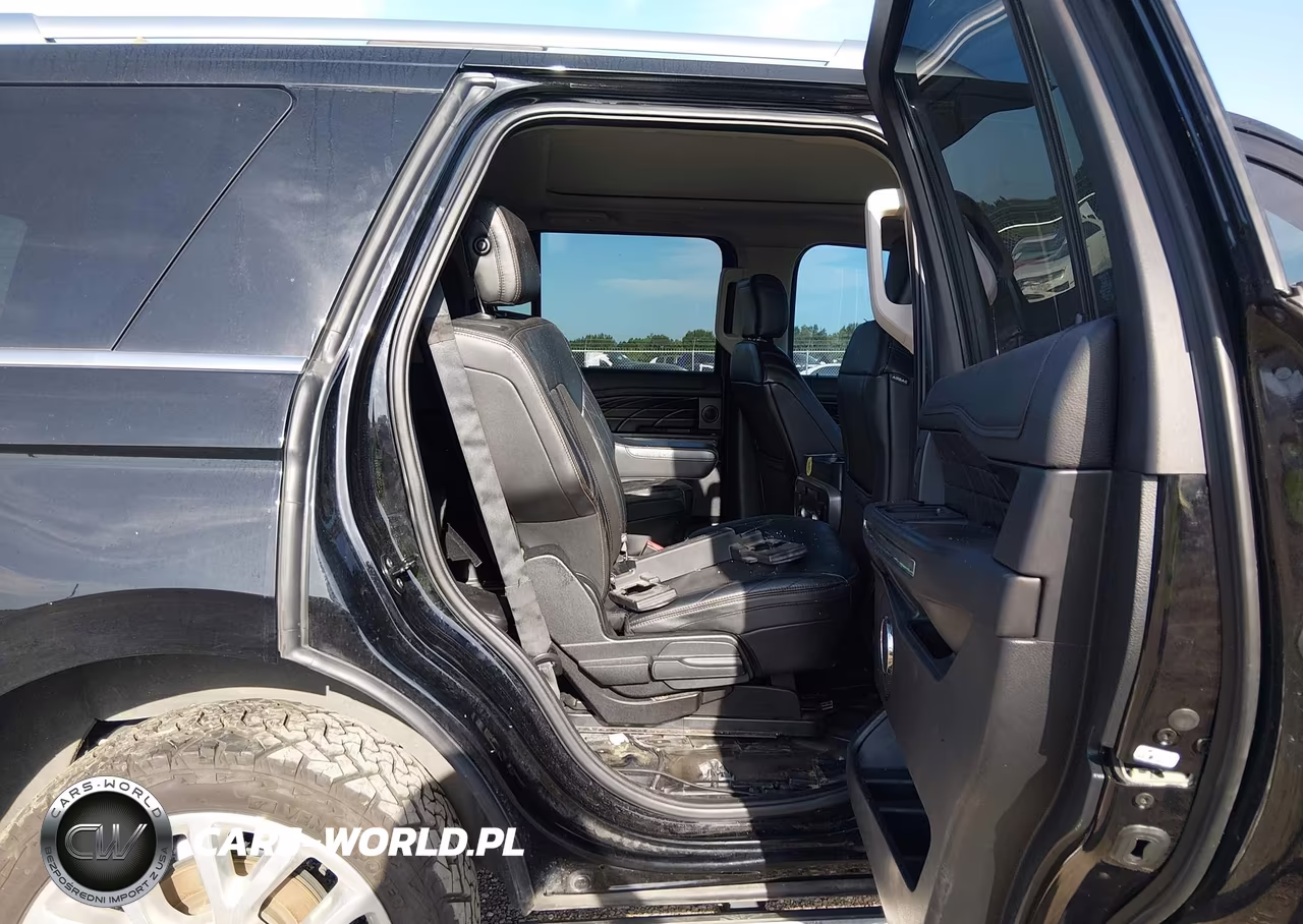 2018 Ford Expedition Platinum VIN:1FMJU1LT9JEA42946 - 8