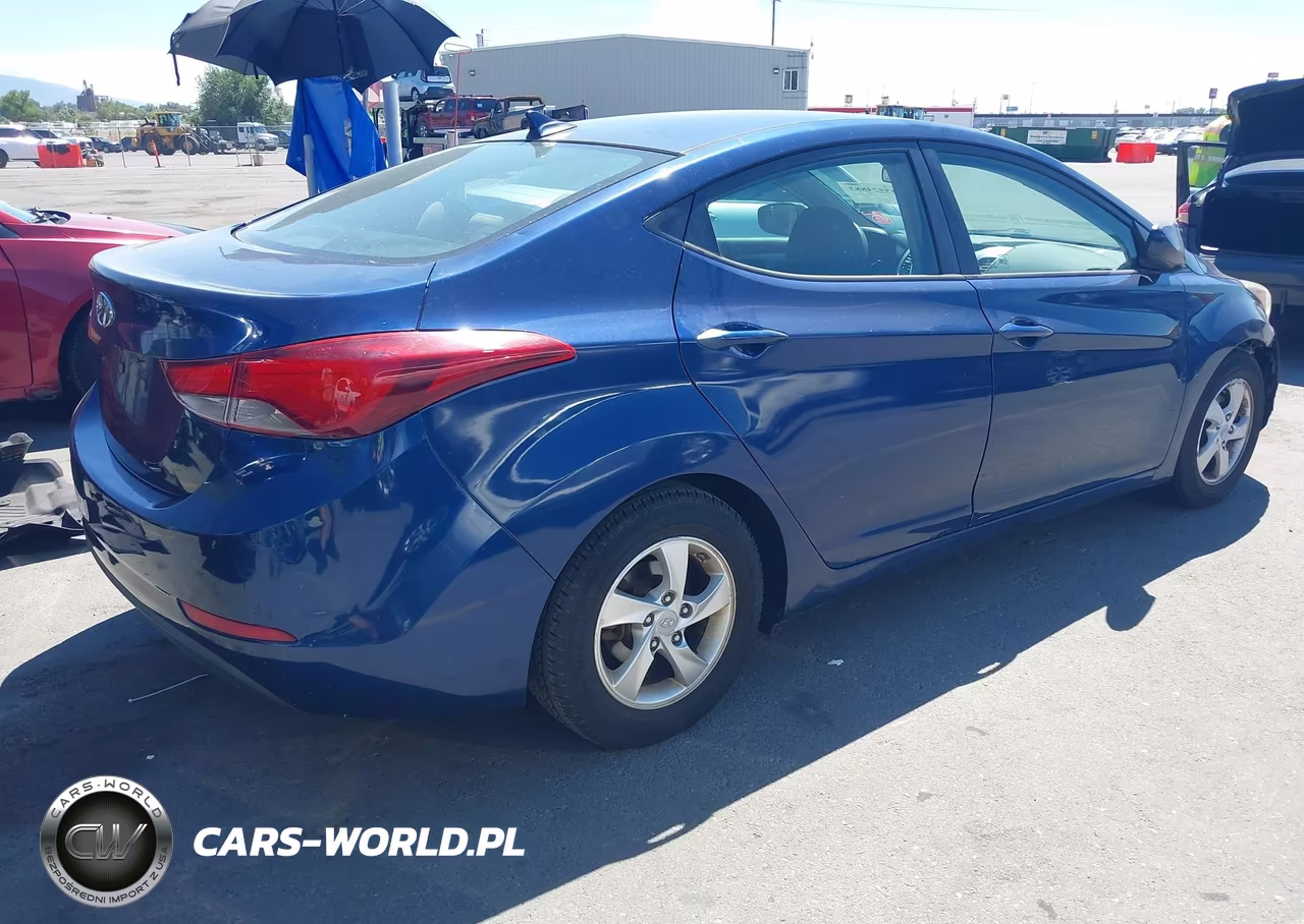 2015 Hyundai Elantra Se VIN:5NPDH4AE6FH645145 - 4