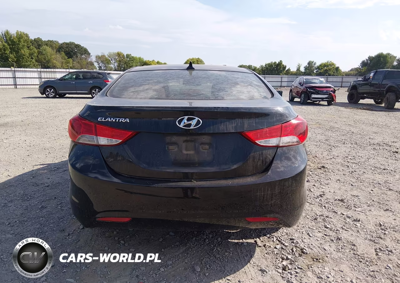 2013 Hyundai Elantra Gls VIN:5NPDH4AE7DH215394 - 16