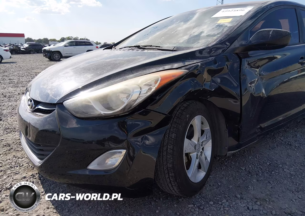 2013 Hyundai Elantra Gls VIN:5NPDH4AE7DH215394 - 6