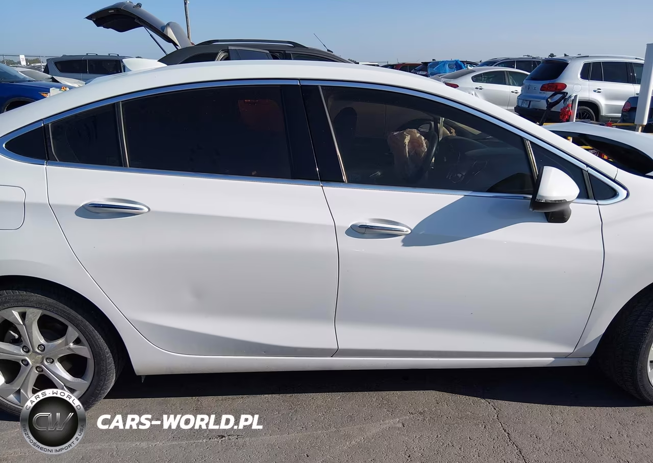 2017 Chevrolet Cruze Premier Auto VIN:1G1BF5SM2H7229022 - 13