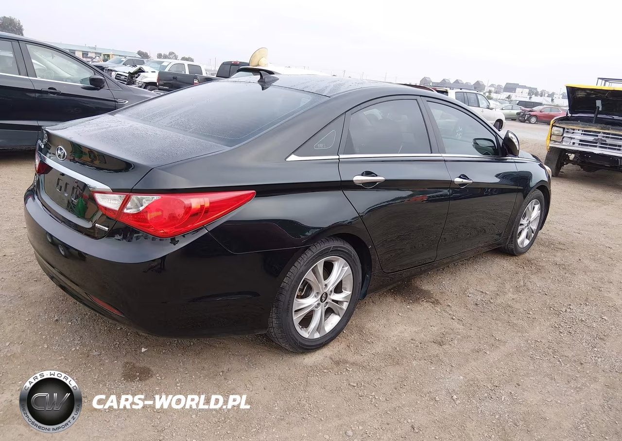 2013 Hyundai Sonata Limited VIN:5NPEC4AC7DH775059 - 4