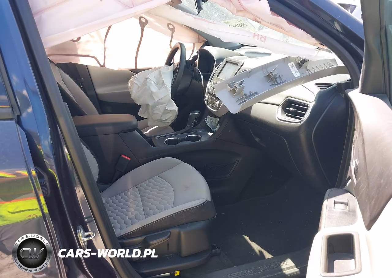 2018 Chevrolet Equinox Ls VIN:3GNAXHEV2JL371336 - 5