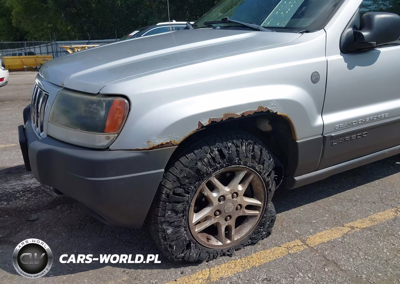 2004 Jeep Grand Cherokee Laredo VIN:1J4GW48SX4C285444 - 6