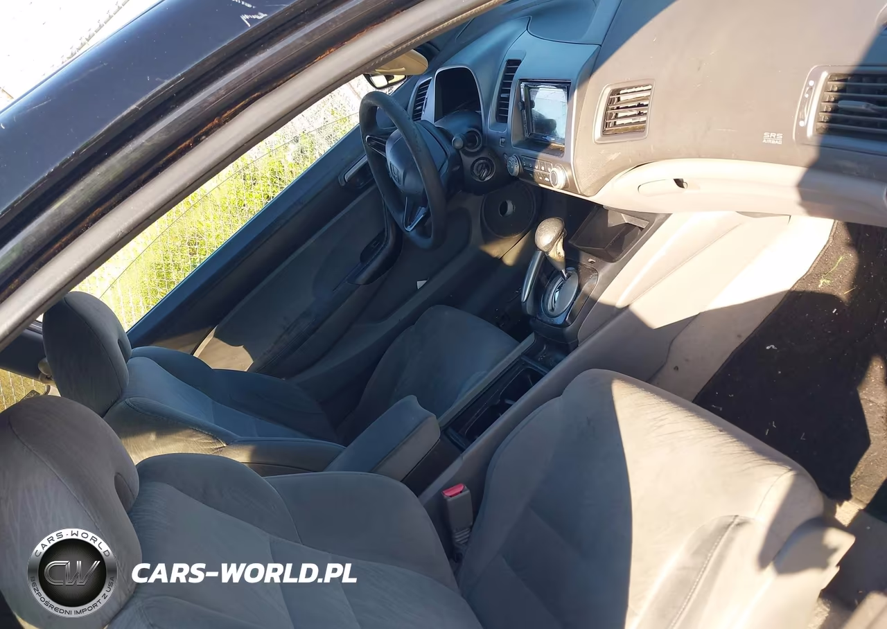 2007 Honda Civic Lx VIN:2HGFG12637H524554 - 5