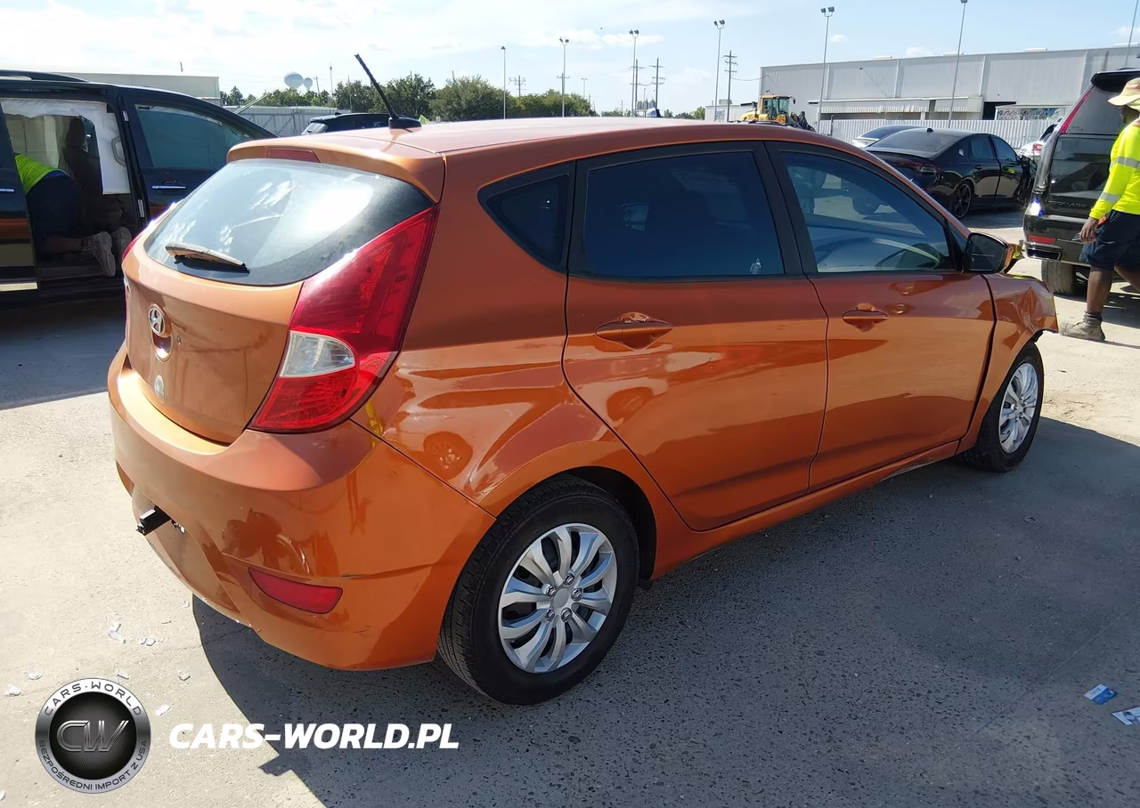 2016 Hyundai Accent Se VIN:KMHCT5AE1GU294499 - 4