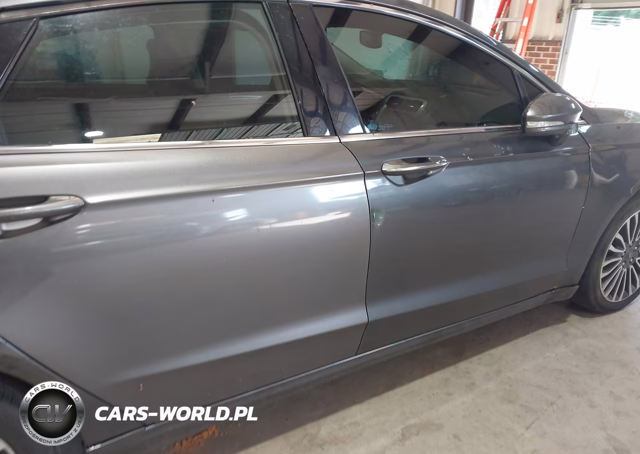 2017 Ford Fusion Energi Se Luxury VIN:3FA6P0PU1HR264635 - 17