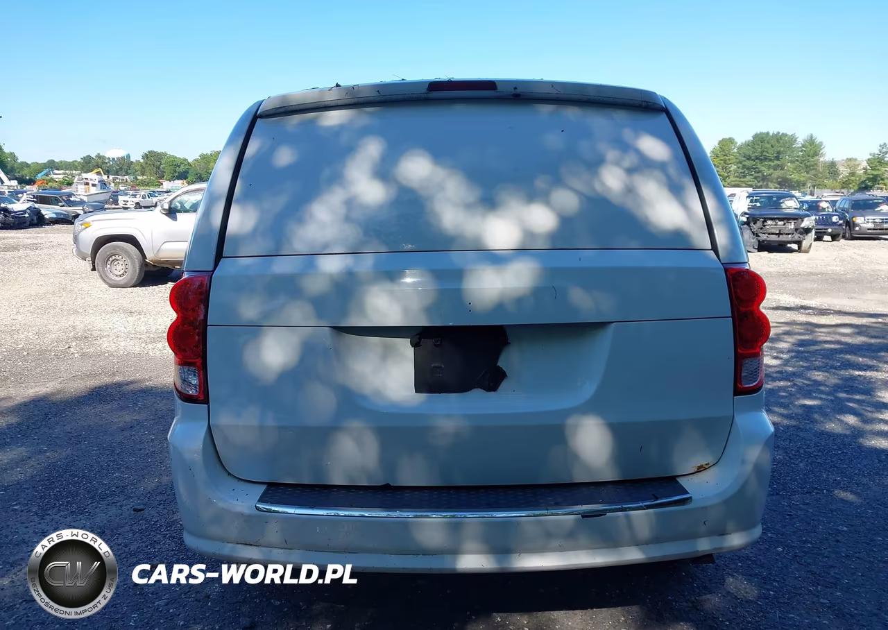 2015 Ram Cargo Tradesman VIN:2C4JRGAG6FR568220 - 17