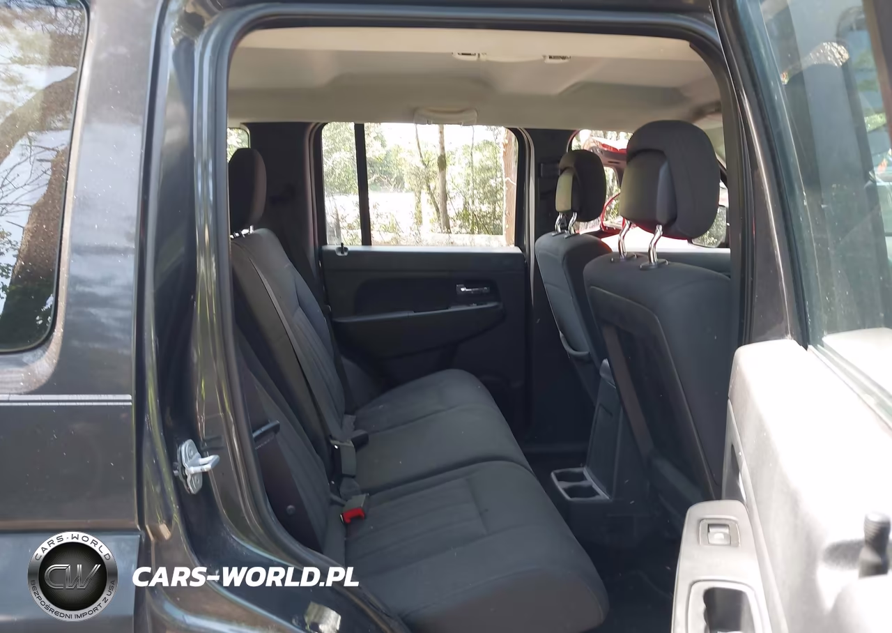 2011 Jeep Liberty Sport VIN:1J4PN2GK4BW579782 - 8