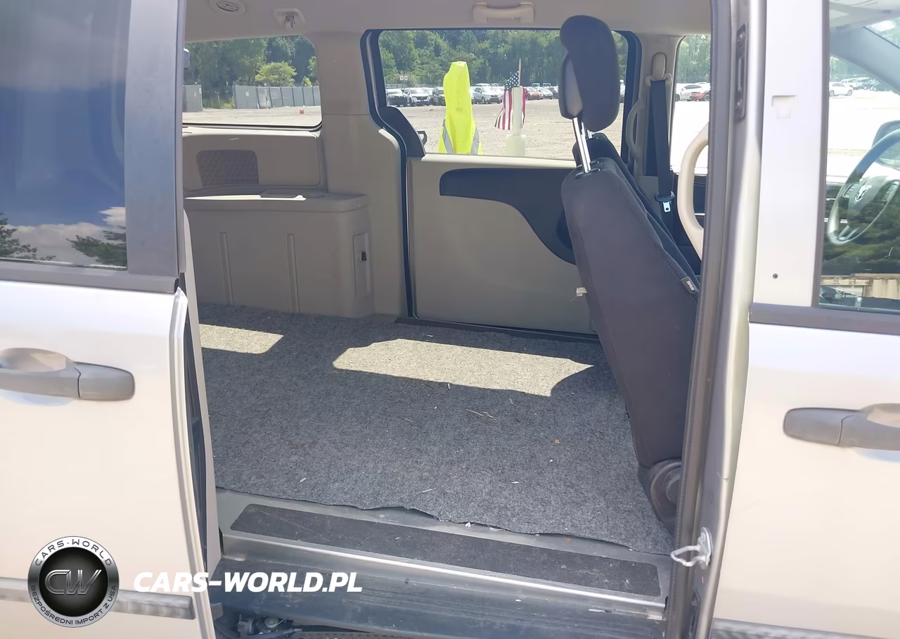 2014 Ram Cargo Tradesman VIN:2C4JRGAG7ER401685 - 8