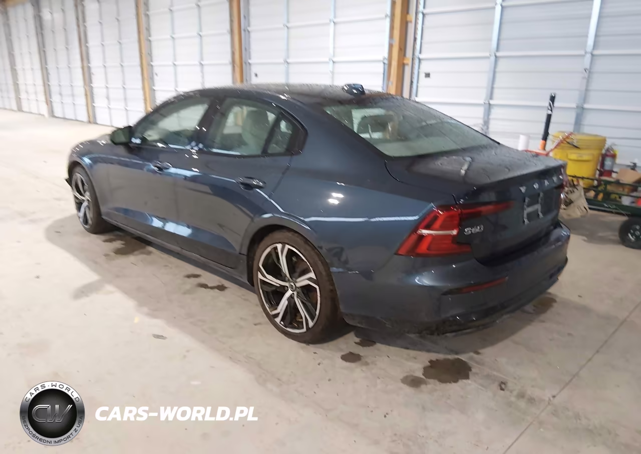 2024 Volvo S60 B5 Core Dark Theme VIN:7JRL12TK7RG298393 - 3