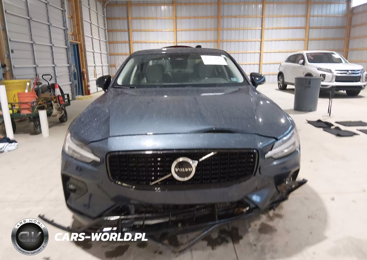 2024 Volvo S60 B5 Core Dark Theme VIN:7JRL12TK7RG298393 - 6