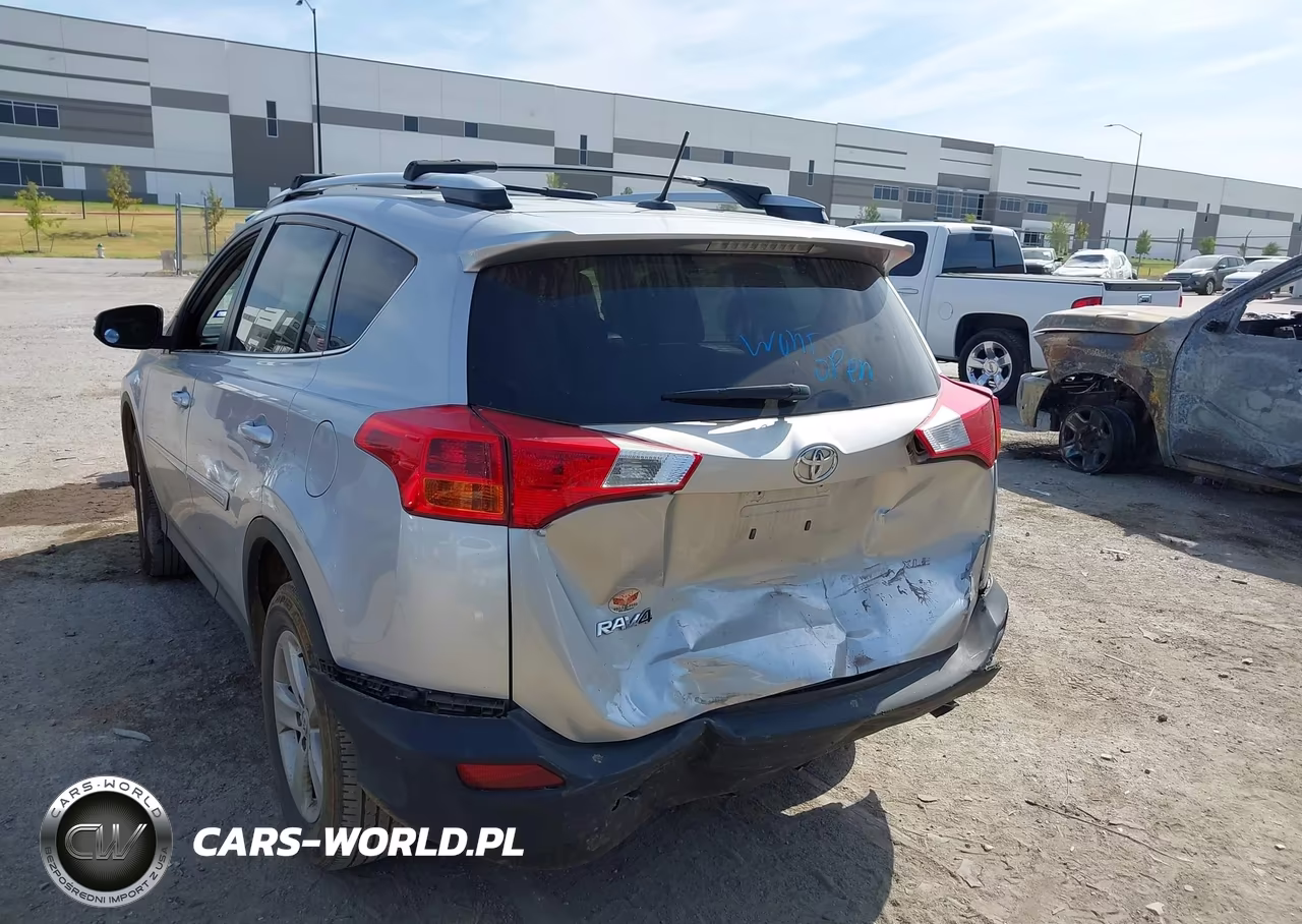 2014 Toyota Rav4 Xle VIN:JTMWFREV4EJ010159 - 3