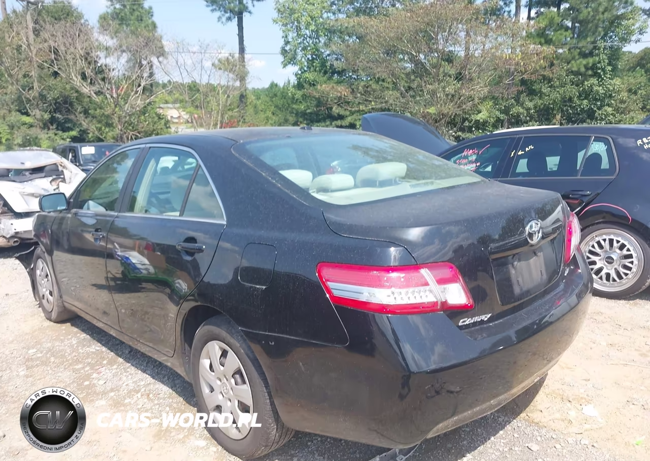 2010 Toyota Camry Le VIN:4T1BF3EK6AU086214 - 3