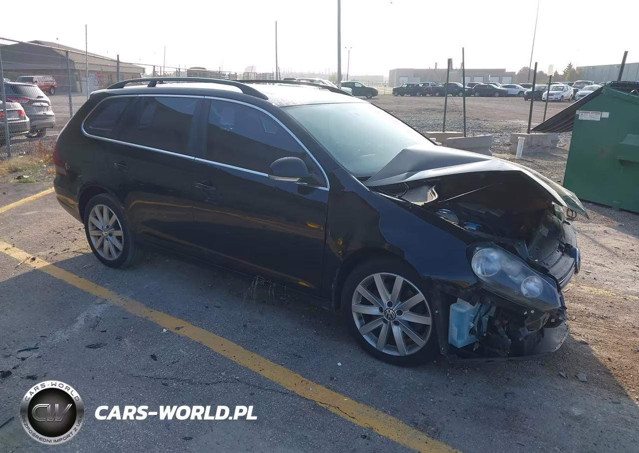 2013 Volkswagen Jetta Sportwagen 2.0L Tdi – zdjęcie 1 z 17