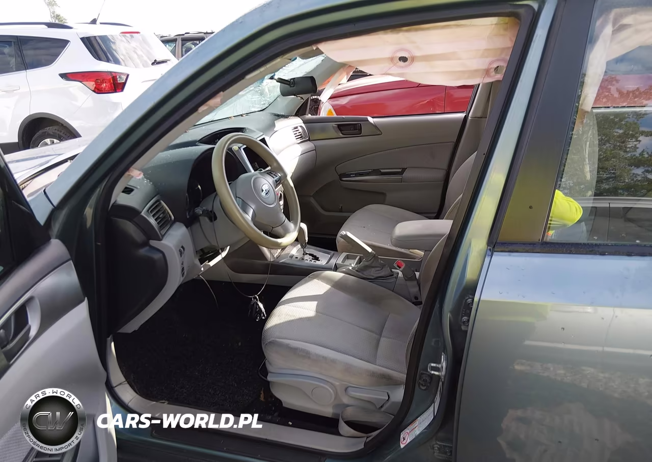 2012 Subaru Forester 2.5X VIN:JF2SHABC8CH411300 - 5