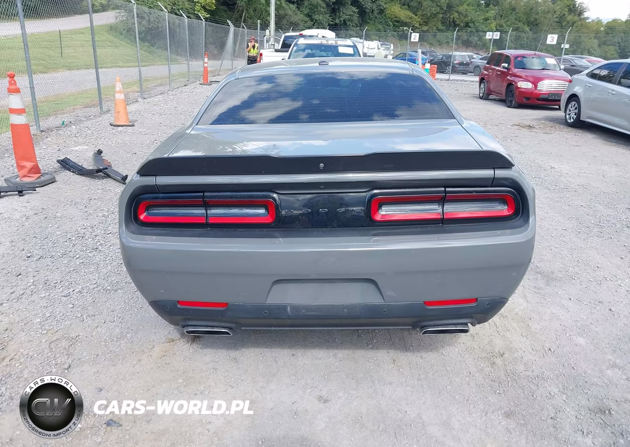 2023 Dodge Challenger R-T VIN:2C3CDZBT2PH696240 - 16