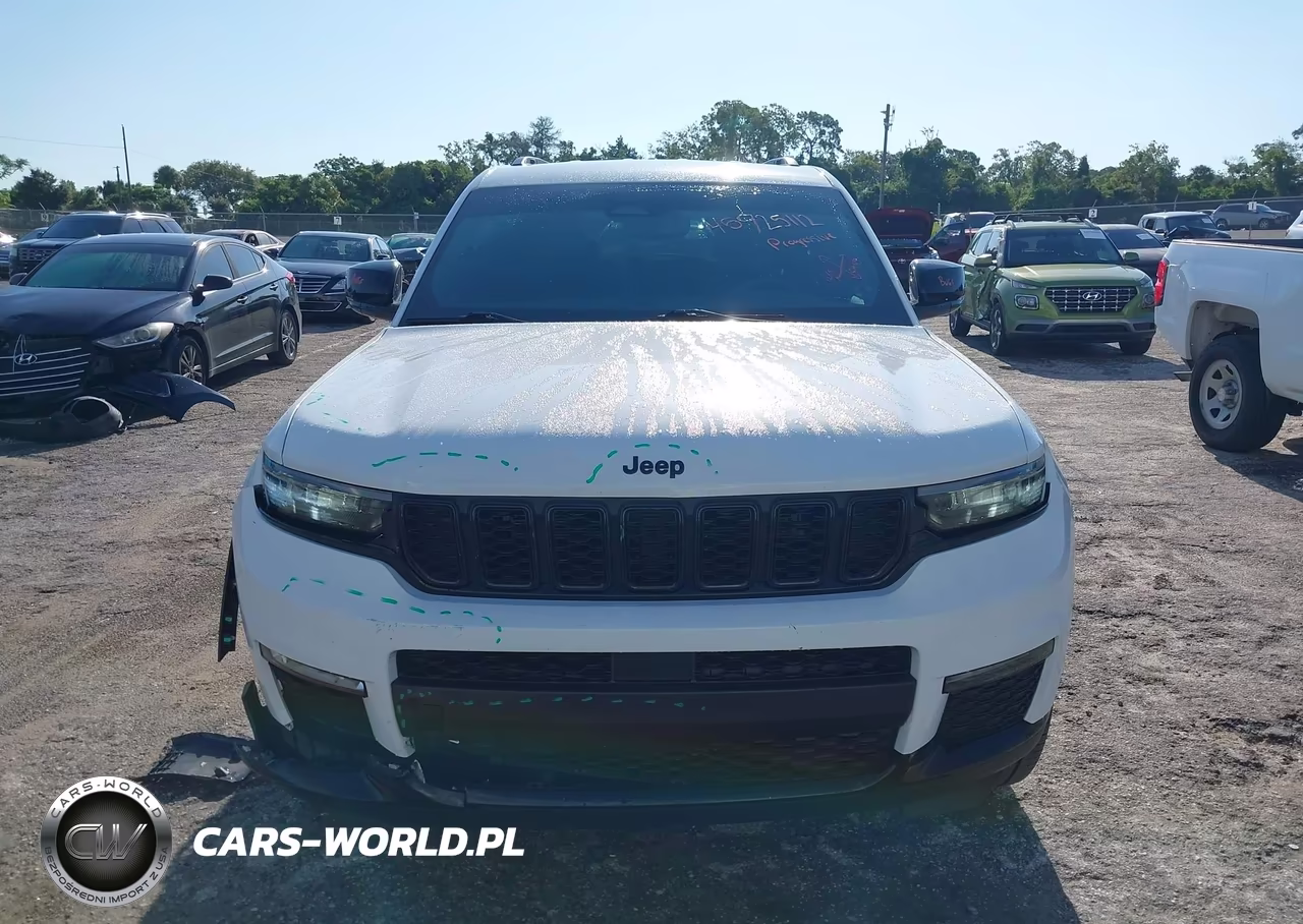 2024 Jeep Grand Cherokee L Limited VIN:1C4RJJBG2R8546348 - 13