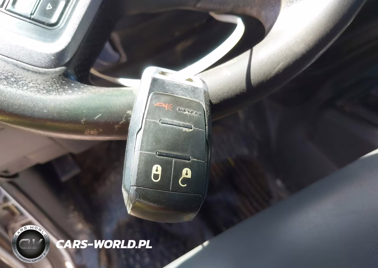 2021 Ram 2500 Tradesman VIN:3C6UR5HL0MG645369 - 11