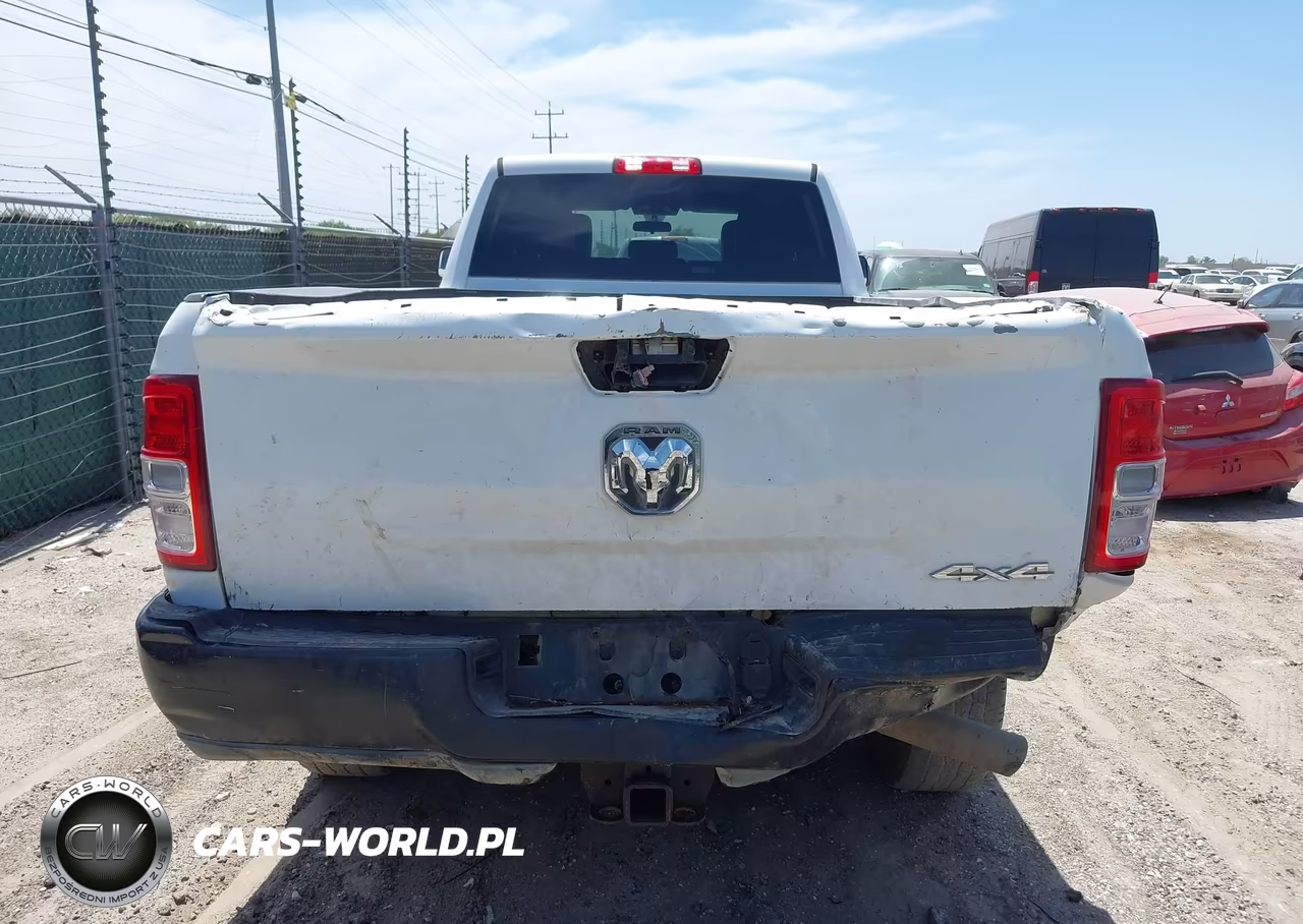 2021 Ram 2500 Tradesman VIN:3C6UR5HL0MG645369 - 16