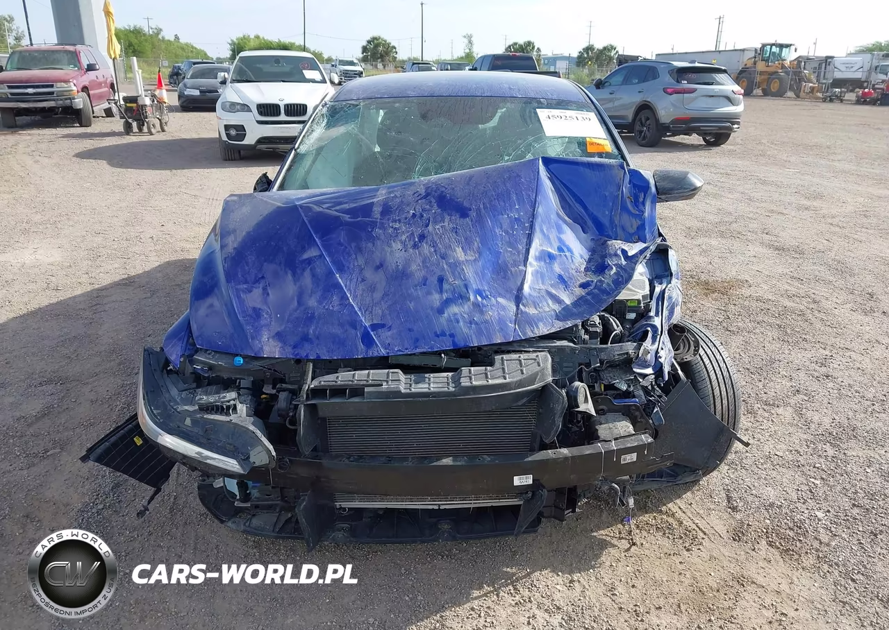 2025 Hyundai Elantra Sel Sport VIN:KMHLM4DG9SU059149 - 13