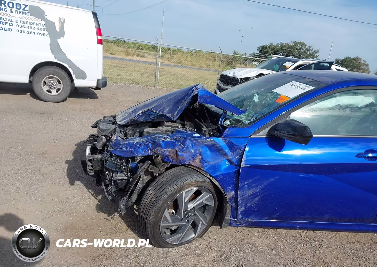 2025 Hyundai Elantra Sel Sport VIN:KMHLM4DG9SU059149 - 6