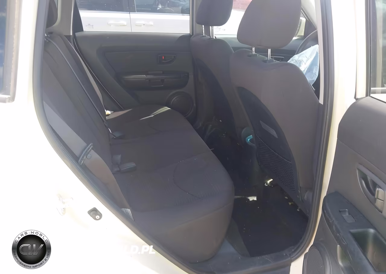 2013 Kia Soul VIN:KNDJT2A55D7532939 - 8