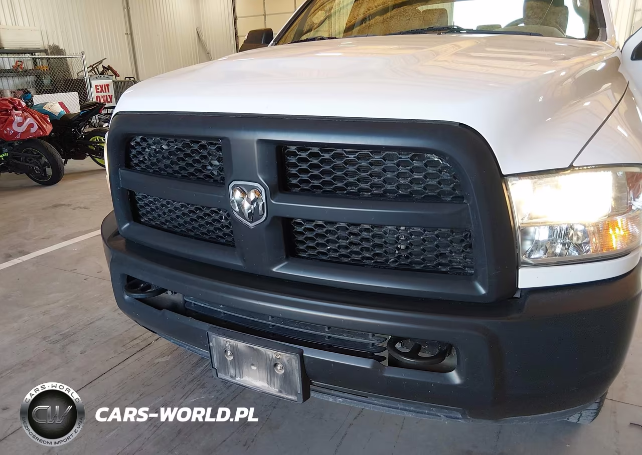 2018 Ram 2500 Tradesman 4X4 8' Box VIN:3C6TR5HT4JG363629 - 15