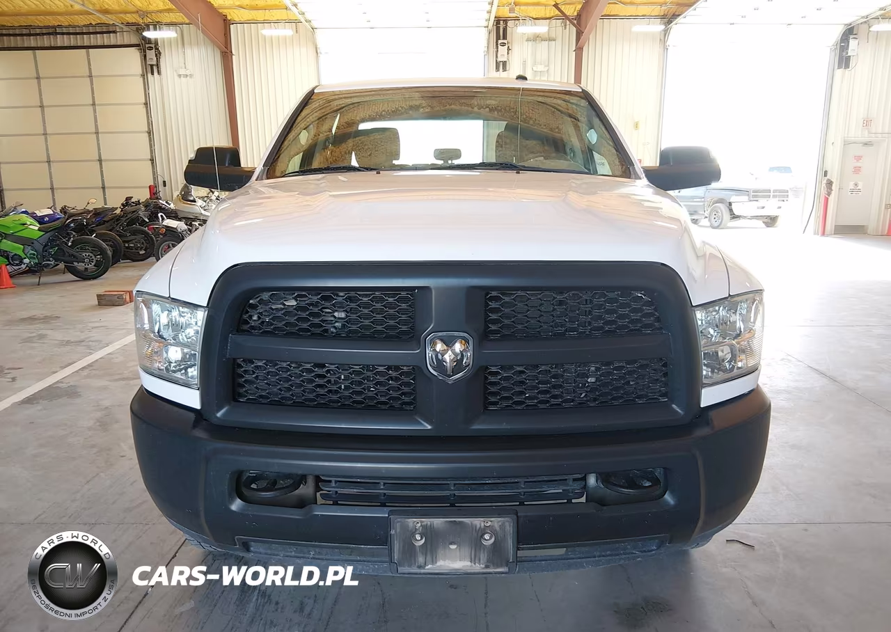 2018 Ram 2500 Tradesman 4X4 8' Box VIN:3C6TR5HT4JG363629 - 17