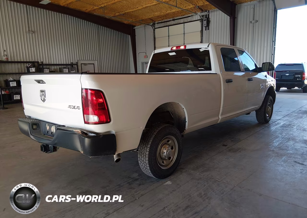 2018 Ram 2500 Tradesman 4X4 8' Box VIN:3C6TR5HT4JG363629 - 4