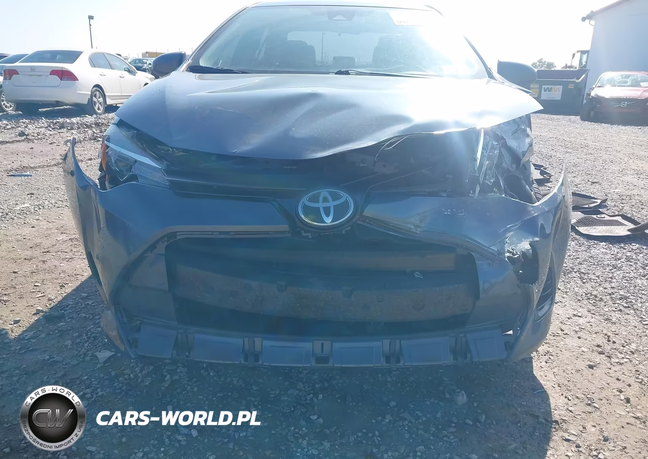 2019 Toyota Corolla Le VIN:2T1BURHE9KC165734 - 12