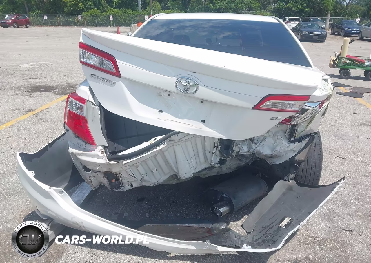 2014 Toyota Camry Se VIN:4T1BF1FK9EU350762 - 6
