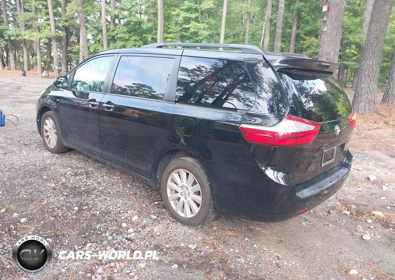 2017 Toyota Sienna Xle 7 Passenger VIN:5TDDZ3DC3HS178412 - 3