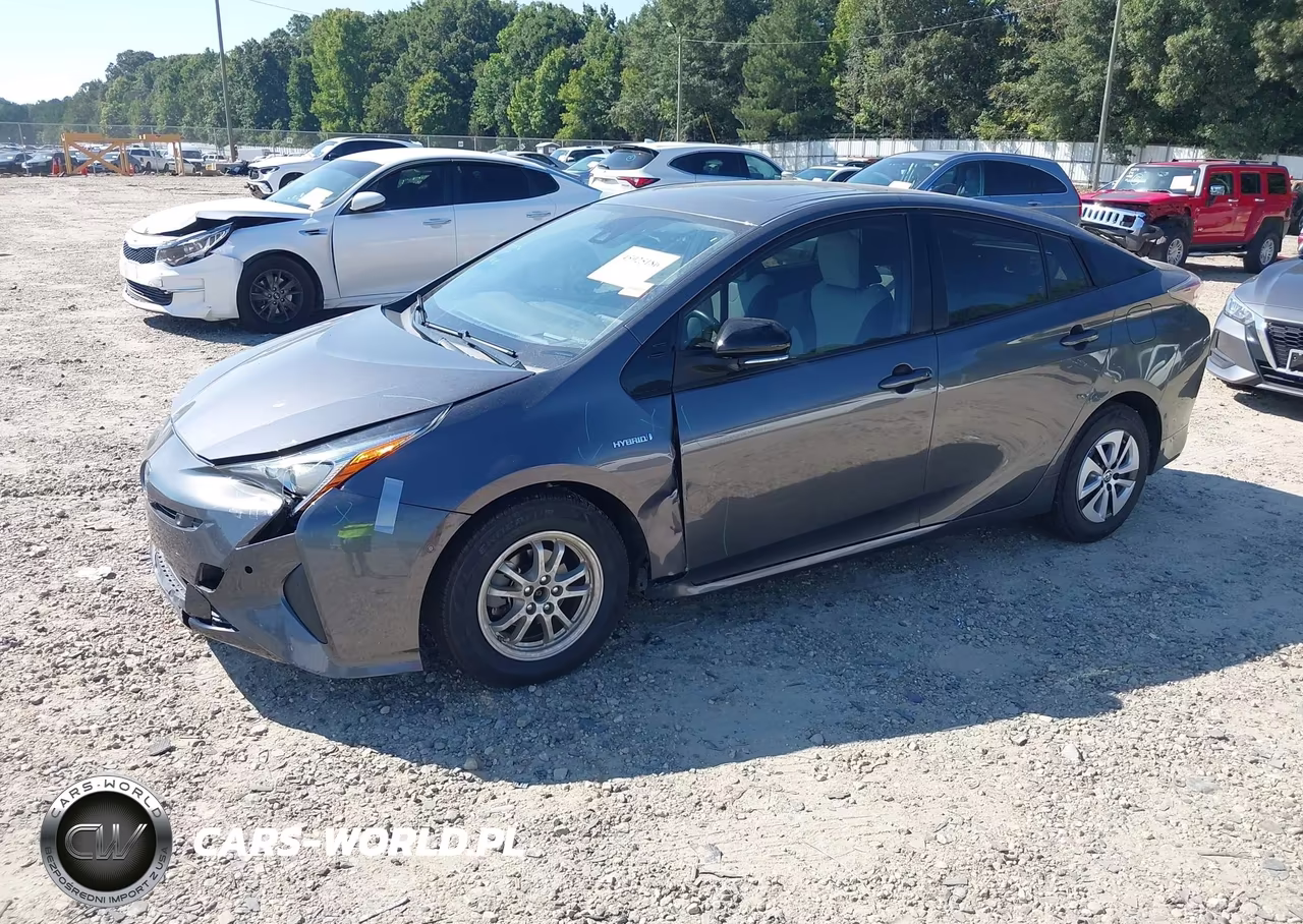 2018 Toyota Prius Four VIN:JTDKARFU8J3057423 - 2