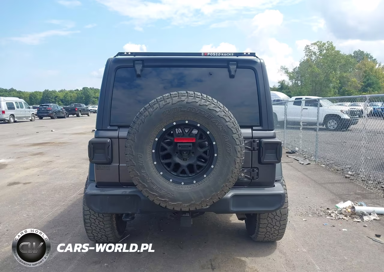 2018 Jeep Wrangler Unlimited Sport S 4X4 VIN:1C4HJXDG1JW127063 - 16