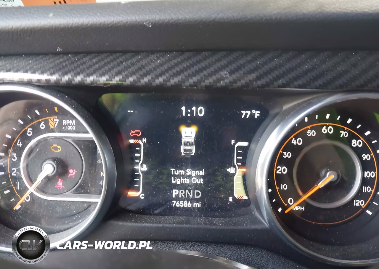 2018 Jeep Wrangler Unlimited Sport S 4X4 VIN:1C4HJXDG1JW127063 - 7