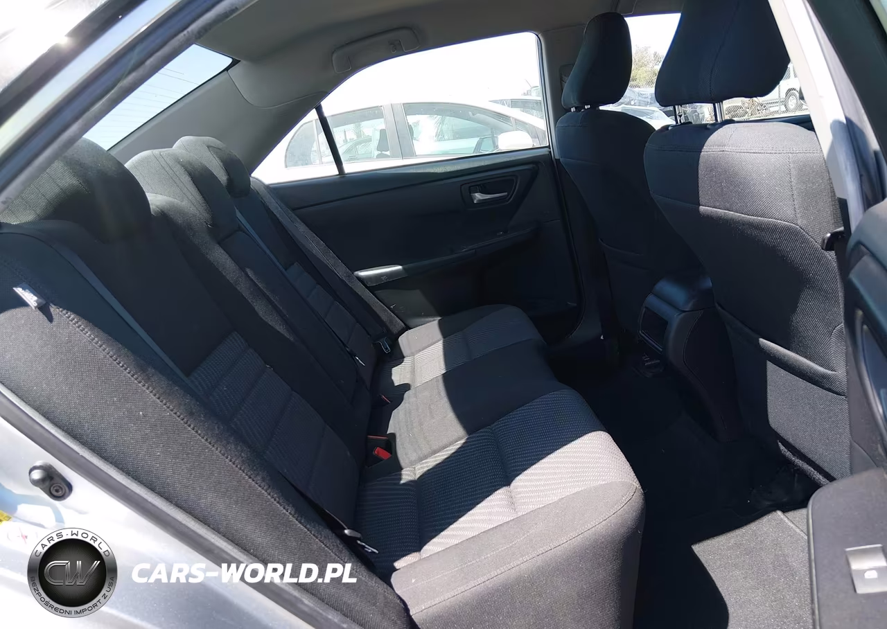 2015 Toyota Camry Le VIN:4T4BF1FK0FR458713 - 8