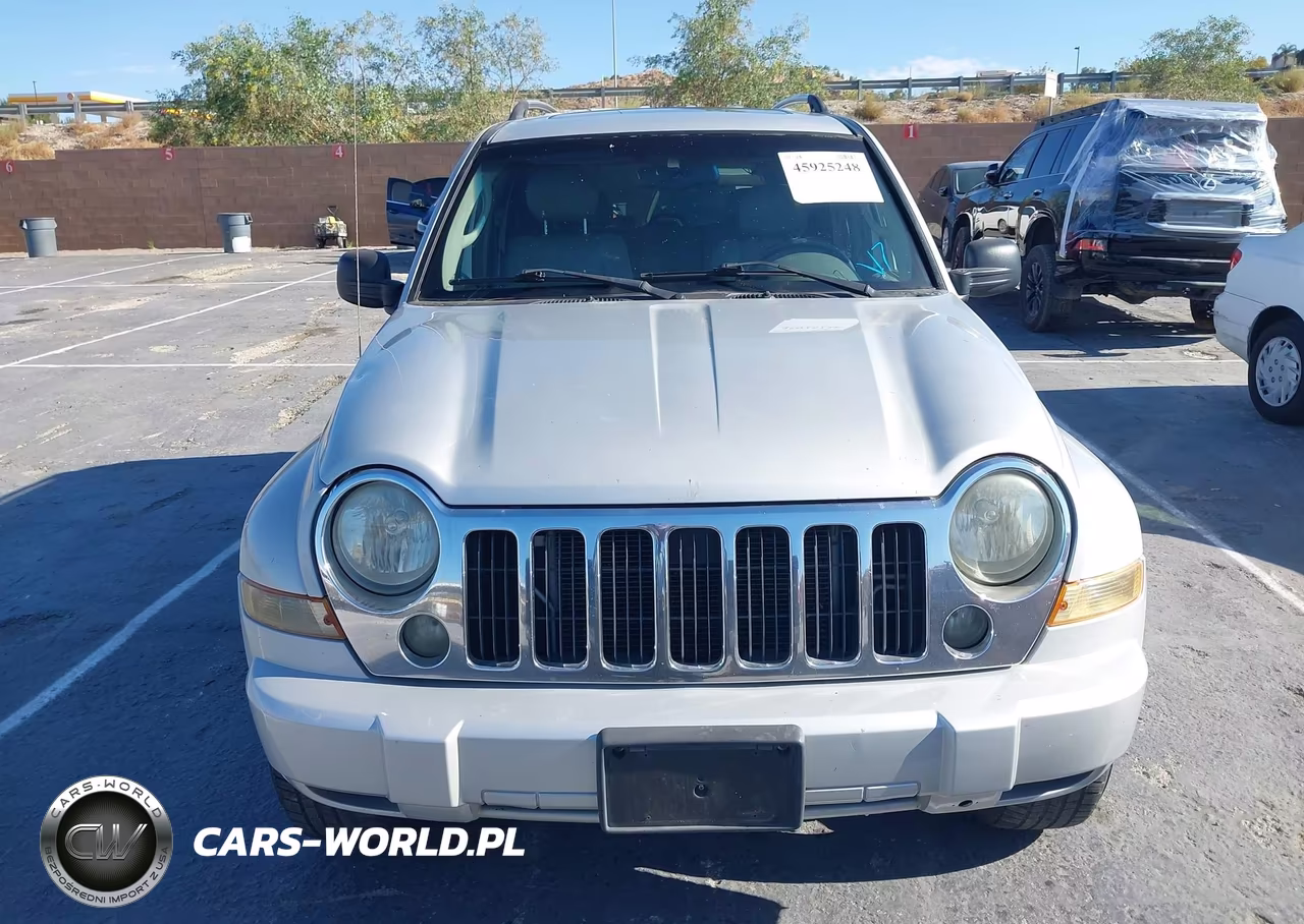 2005 Jeep Liberty Limited Edition VIN:1J4GL58K75W727479 - 12