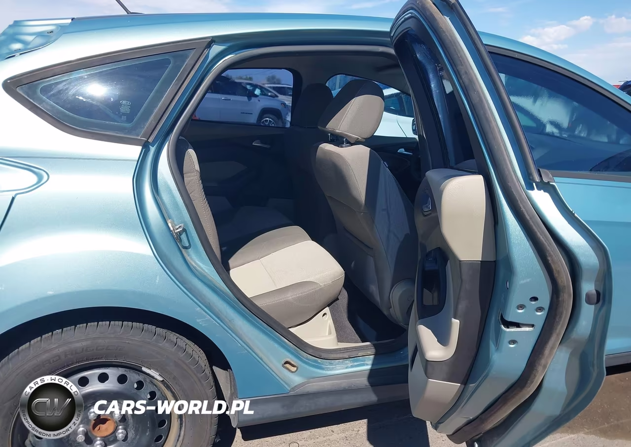 2012 Ford Focus Se VIN:1FAHP3K20CL423216 - 8