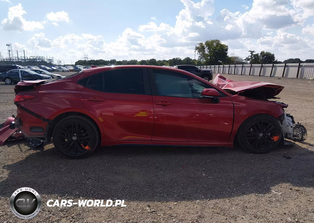 2025 Toyota Camry Se VIN:4T1DAACK6SU110995 - 14