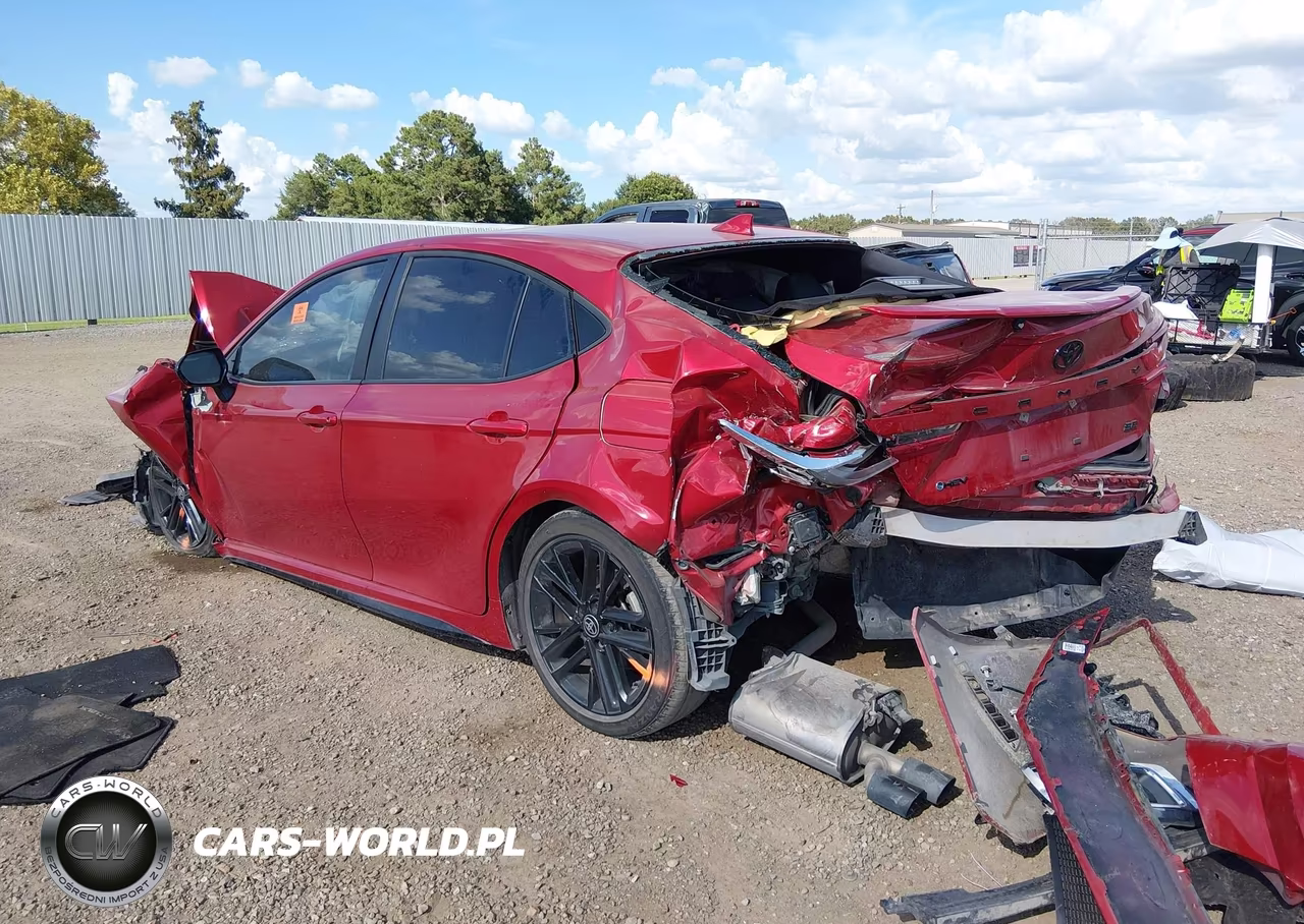 2025 Toyota Camry Se VIN:4T1DAACK6SU110995 - 3