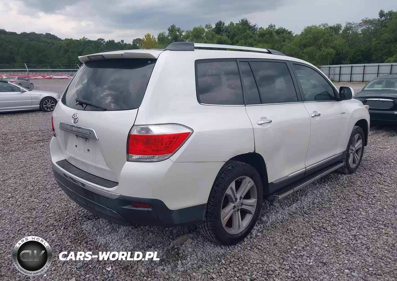 2013 Toyota Highlander Limited V6 VIN:5TDYK3EH4DS110565 - 4