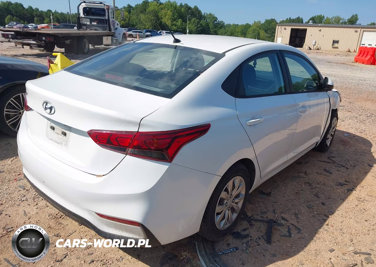 2020 Hyundai Accent Se VIN:3KPC24A67LE109116 - 4
