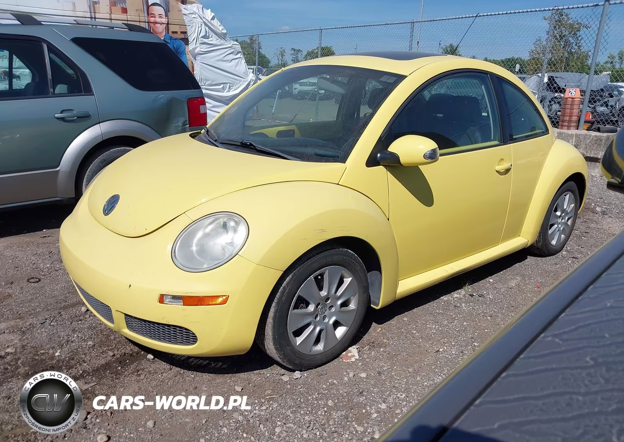 2010 Volkswagen New Beetle 2.5L VIN:3VWRW3AG7AM012502 - 2
