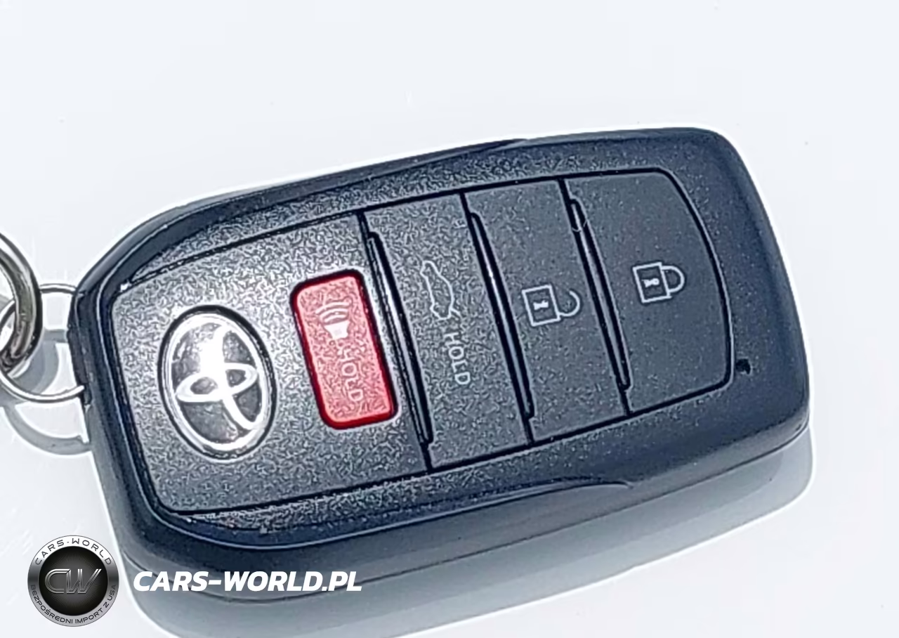 2025 Toyota Camry Le VIN:4T1DAACKXSU024945 - 11