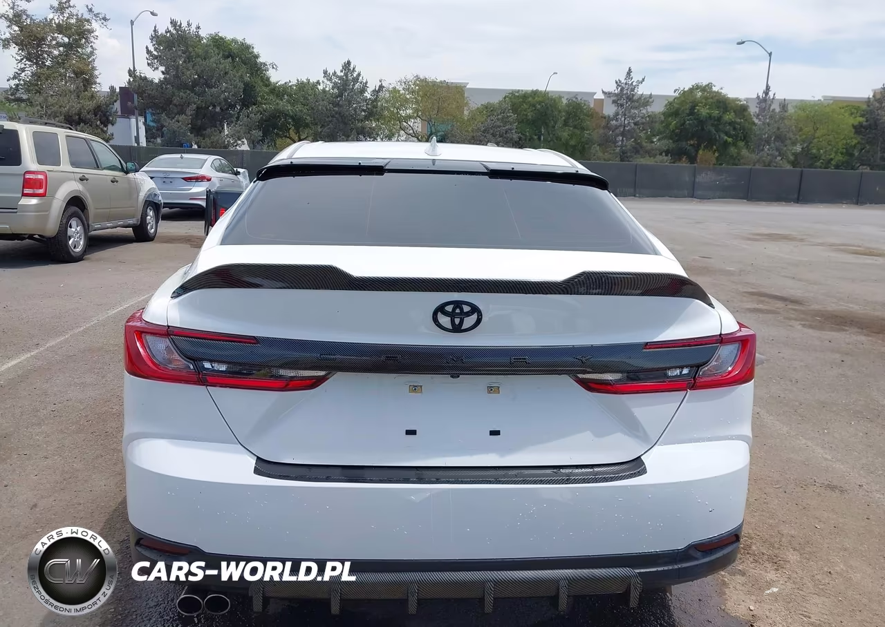 2025 Toyota Camry Le VIN:4T1DAACKXSU024945 - 17