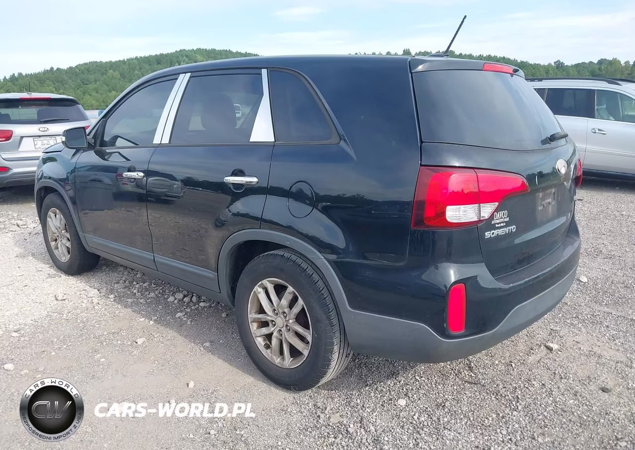 2014 Kia Sorento Lx VIN:5XYKT3A6XEG472387 - 3