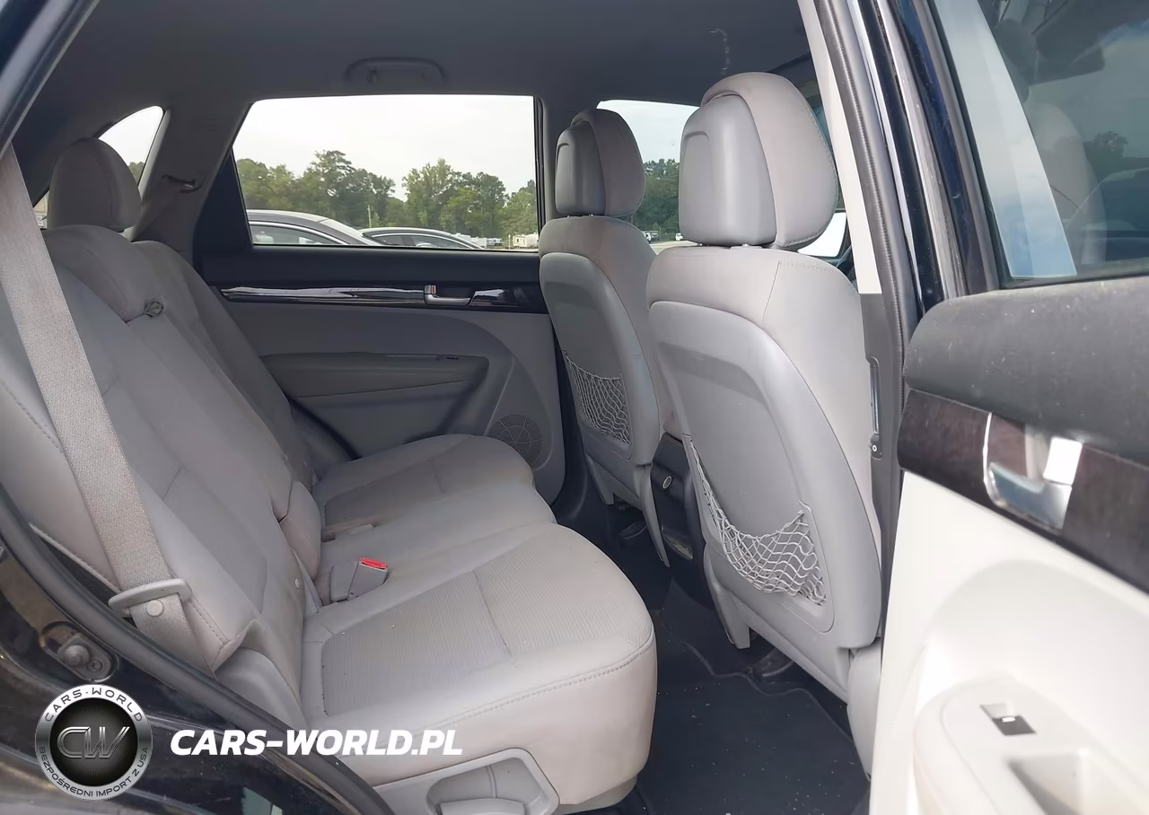 2014 Kia Sorento Lx VIN:5XYKT3A6XEG472387 - 8